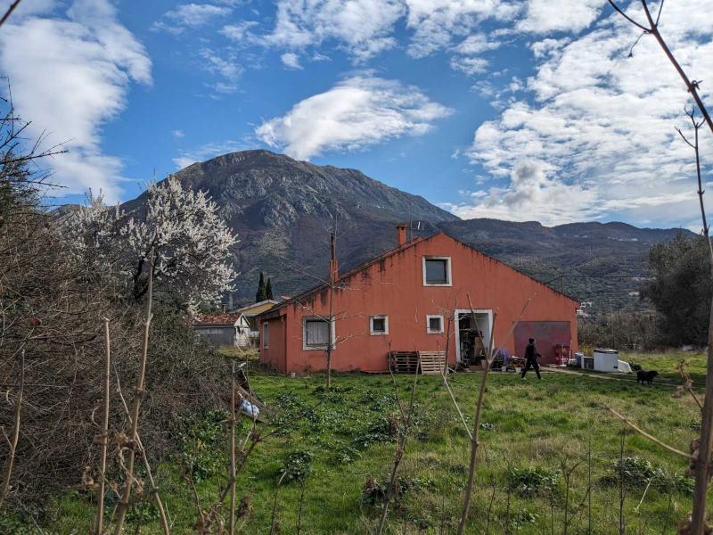  Prodaja kuće u St Baru kod bolnice 267 m2 i zemljišta u parcelama